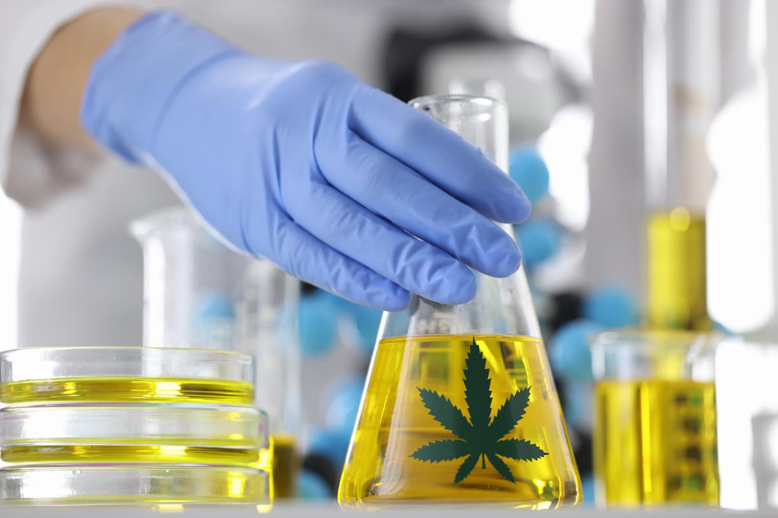 Was ist synthetisches CBD?